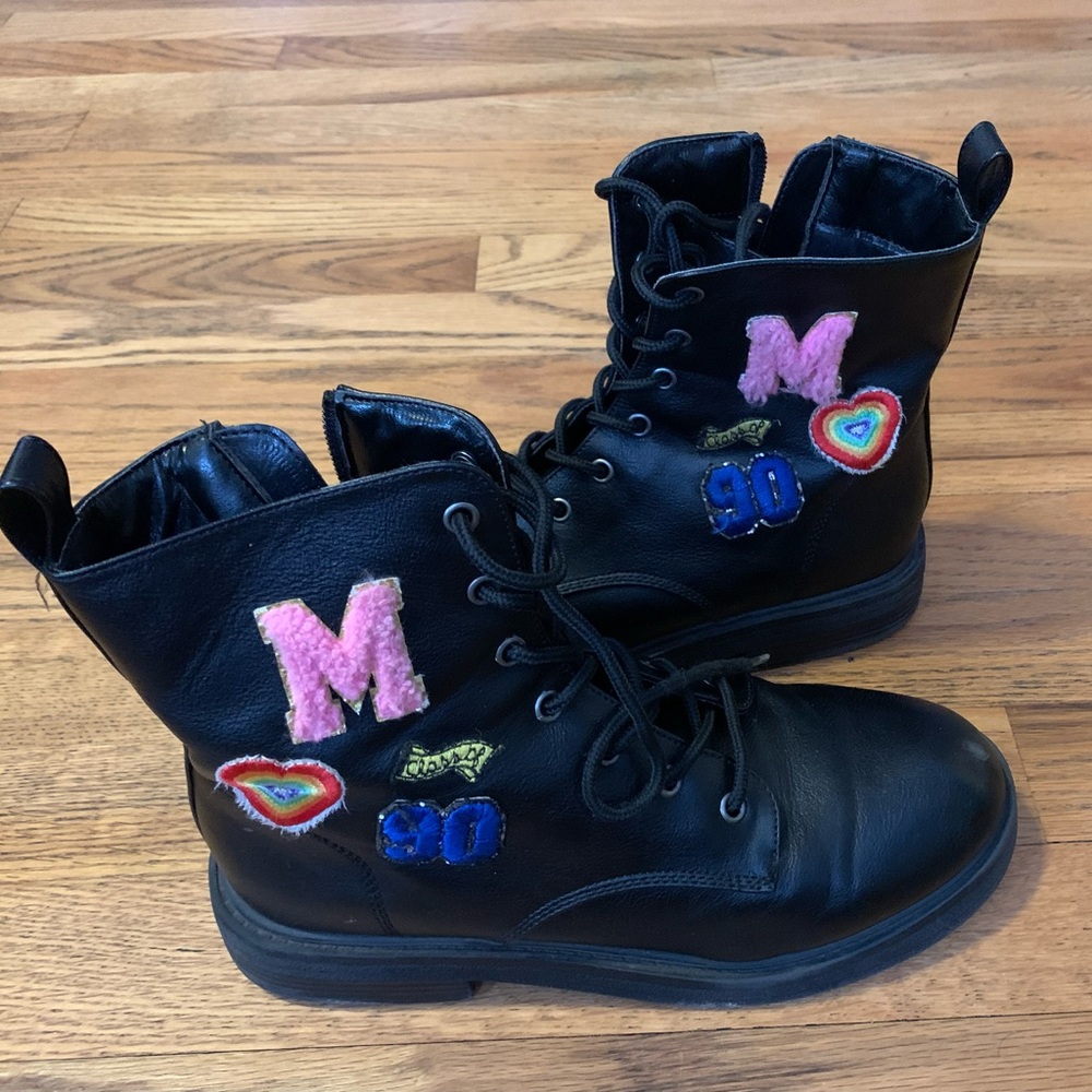 Girls Steve Madden Combat Boots size 5